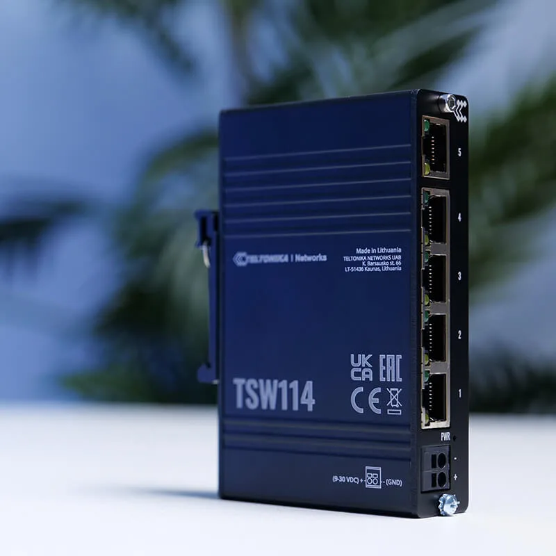 Teltonika TSW114 Industrial Unmanaged Gigabit Switch image_www.devicestech.co.ke